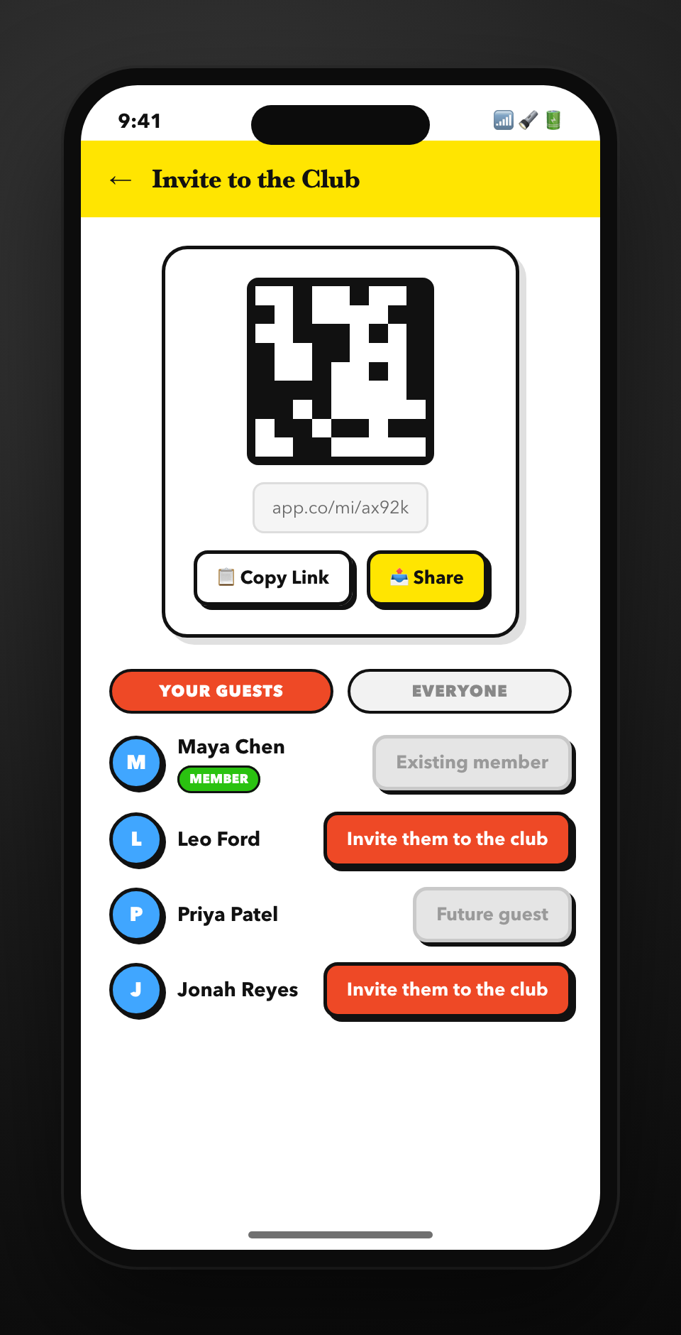 Invite link & QR with per-guest status